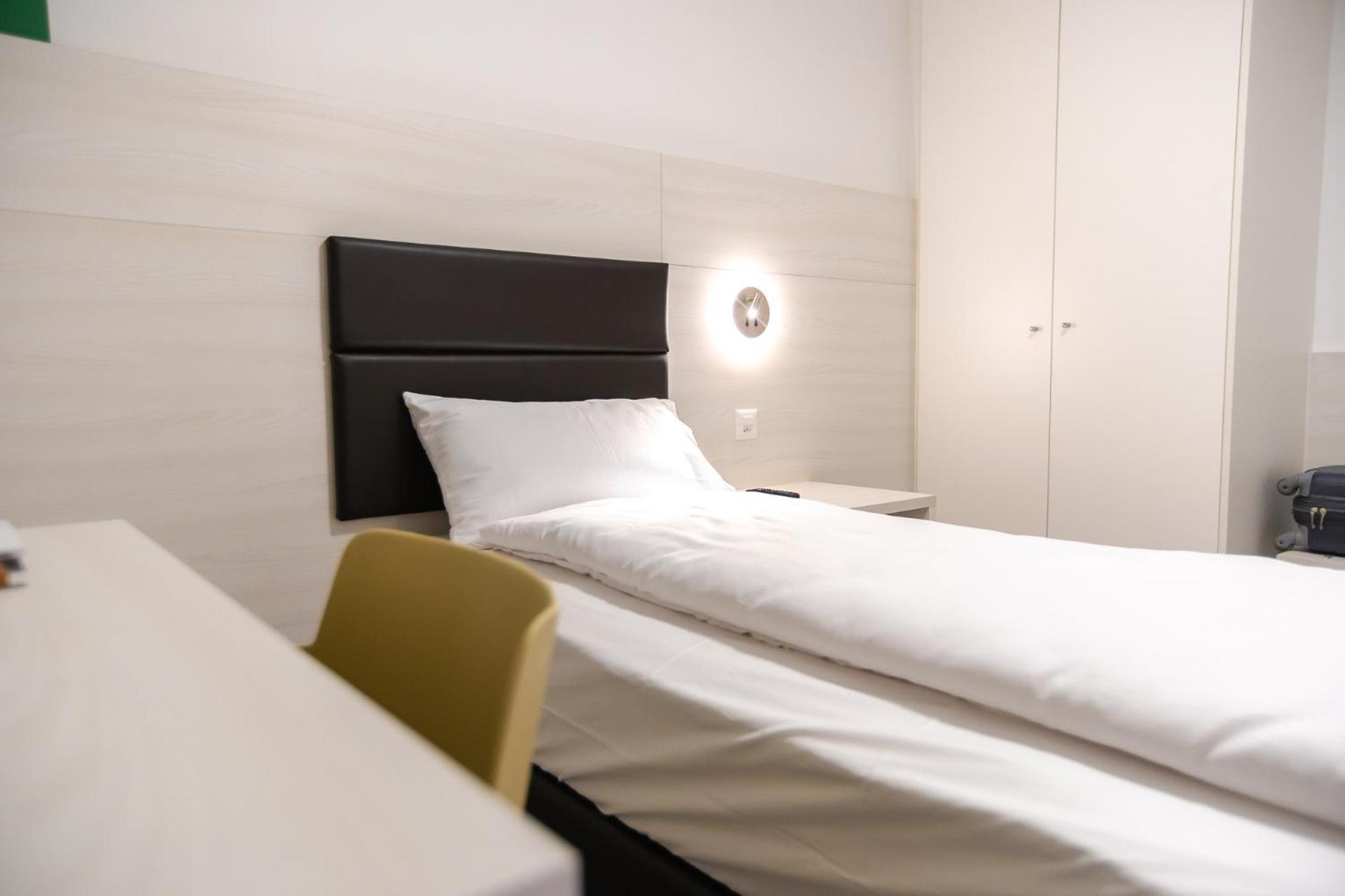 Miralago Locarno Easy Rooms Muralto 客房 照片