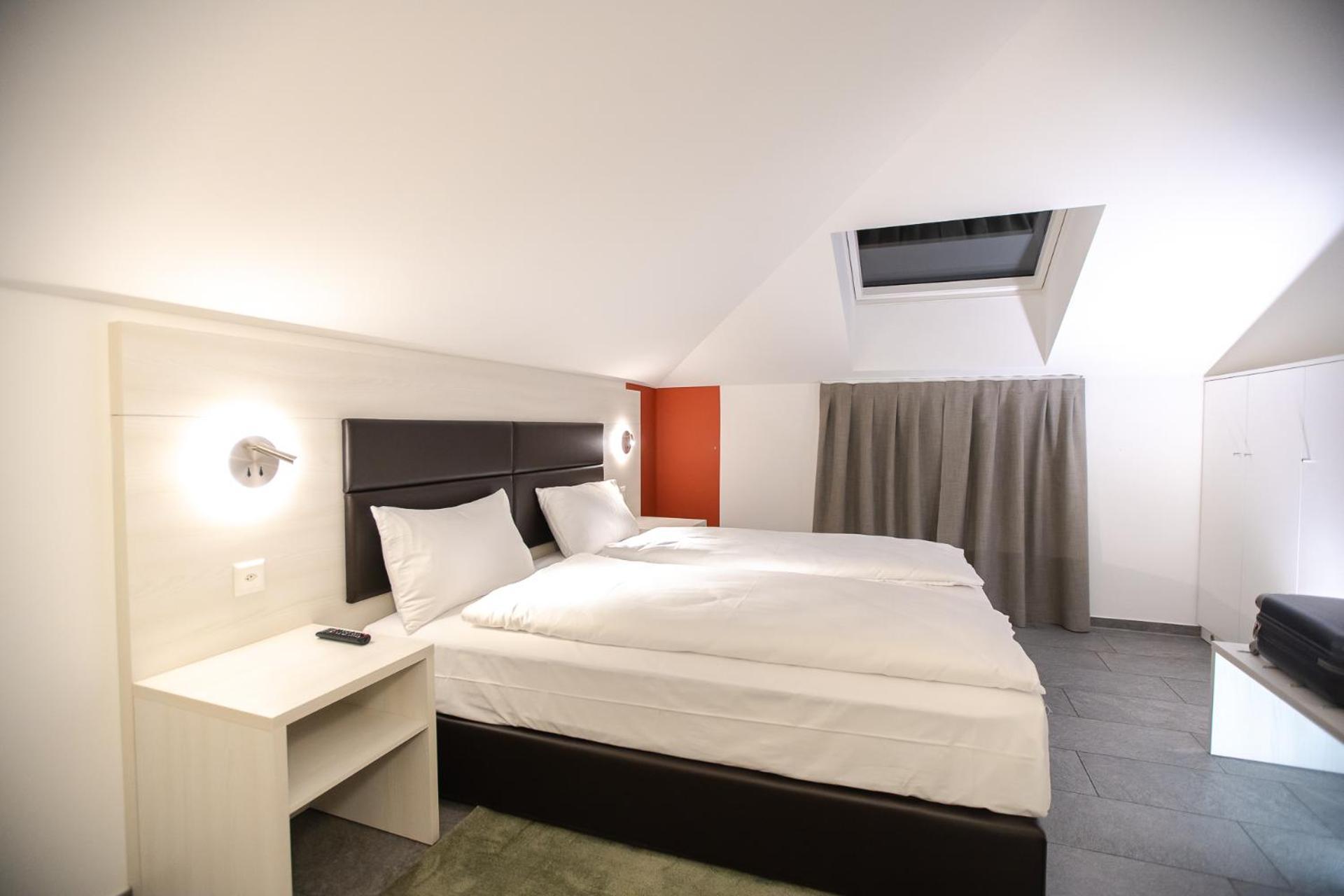 Miralago Locarno Easy Rooms Muralto 外观 照片