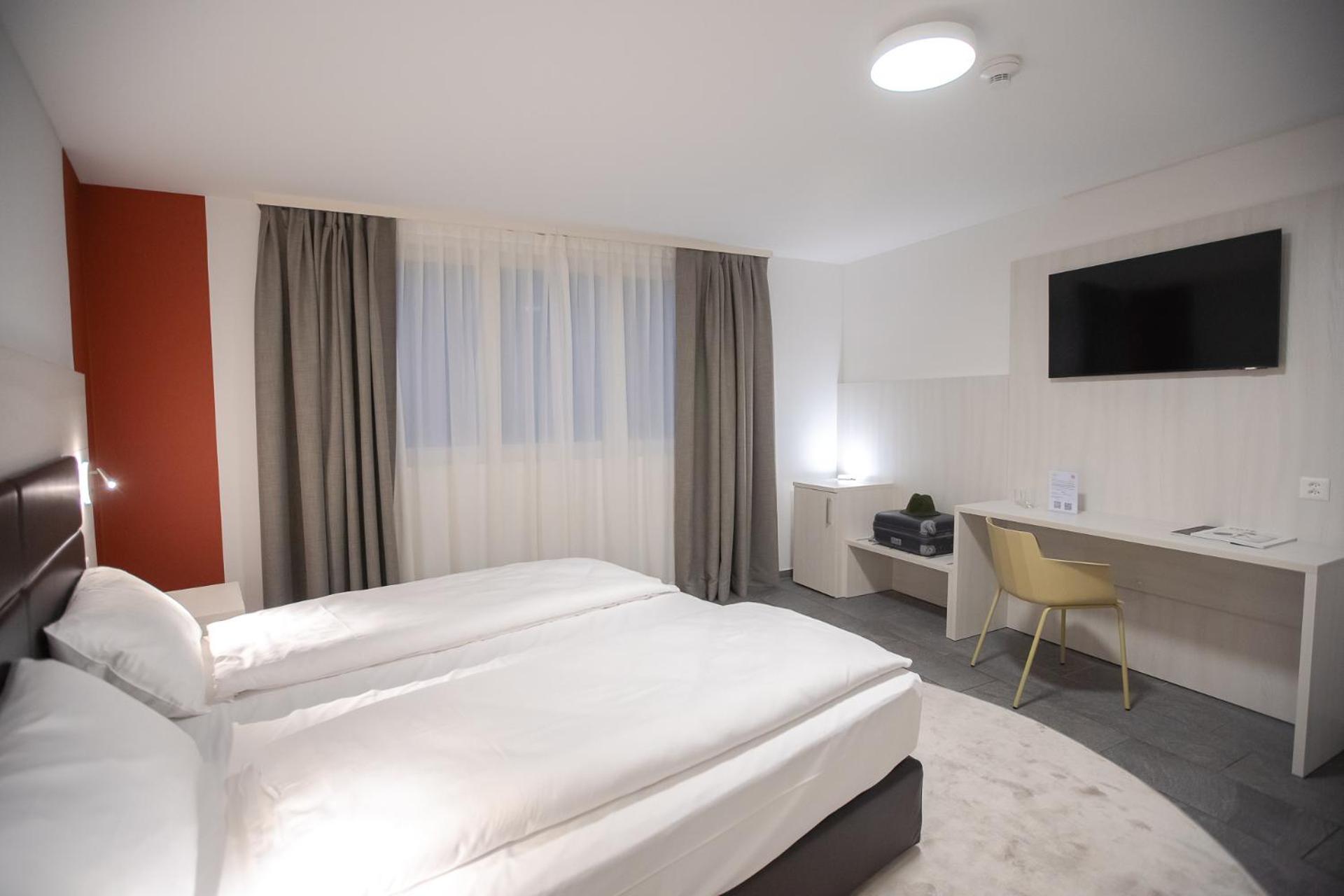 Miralago Locarno Easy Rooms Muralto 外观 照片